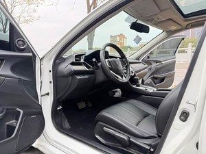 รถยนต์มือสองขายส่ง ฮอนด้า ซีวิค ปี 2016 รุ่น 1.5T พวงมาลัยซ้าย สี่ประตู <span class=keywords><strong>ห้า</strong></span>ที่นั่ง เบนซิน - Product Image 4