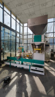 Machine d'emballage et de remplissage automatique FKJX pour sacs de grande taille, destinée aux emballages plastiques de granulés alimentaires (engrais, pistaches)