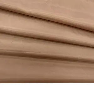 Astar kumaş için en iyi fiyat hafif düz 180T 100 Polyester tafta kumaş