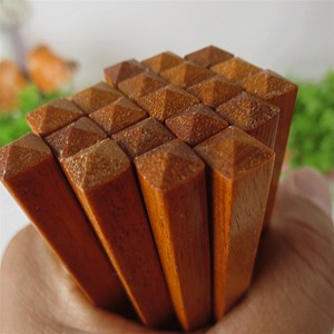 Bacchette personalizzate in <span class=keywords><strong>legno</strong></span> Phoebe riutilizzabili con poggia nomi personalizzati incisi classici stile cinese bastoncini regalo - Product Image 4