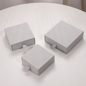 Scatola di carta personalizzata di moda per gioielli regalo mini scatola di gioielli con logo per piccole imprese - Product Image 3