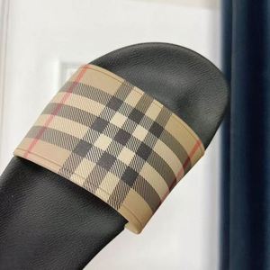 Sandales de plage de haute qualité imprimées à bout ouvert de marque de créateur pour hommes et femmes, été et printemps - Product Image 3