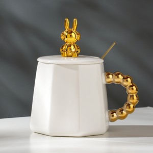 Wholesale Pearls Golden Handle Coffee <b>Cup</b> <b>Set</b> Ceramic Coffee Mug Coffee <b>Cup</b> Custom Ceramic Mug With Spoon - Product Image 4