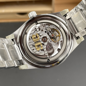 Montre mécanique pour homme de haute qualité avec cadran vert et boîtier en acier inoxydable, idéale pour les voyages d'affaires, montre de sport de luxe - Product Image 3