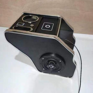 Boîte de rangement USB pour Hiace van KDH200, boîtier de console à corps étroit avec <span class=keywords><strong>haut</strong></span>-<span class=keywords><strong>parleur</strong></span> et <span class=keywords><strong>support</strong></span> de tasse de chargement sans fil, 2005 — 2018 - Product Image 4