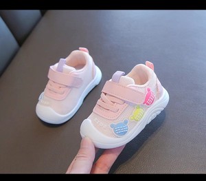 Nouvelles chaussures de marche pour tout-petits, respirantes, antidérapantes, en maille, confortables, mignonnes, pour garçons et filles, sport et loisirs - Product Image 2