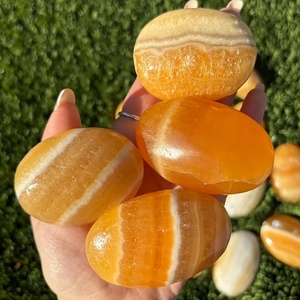 หินแคลไซต์สีเหลืองคุณภาพสูงจากธรรมชาติ ขายส่งจำนวนมาก สำหรับการบำบัดและทำสมาธิ - Product Image 2