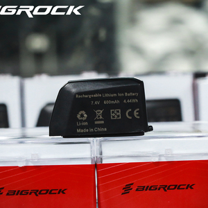 Batterie rechargeable 600 mAh compatible avec les dérailleurs sans fil SRAM eTap AXS et le potenceau de selle RockShox Reverb - Product Image 4