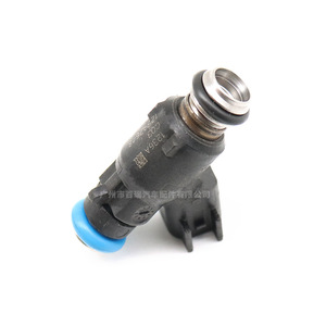 Injecteur de carburant 12592648 pour moteur diesel Buick Chevrolet Cadillac - Product Image 2