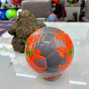 Palloni da calcio a forma di animale per bambini taglia 3 palloni da calcio per ragazze ragazzi simpatici cartoni animati per bambini palline giocattolo regalo per interni all'aperto - Product Image 4