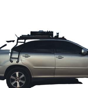 Nouvelle arrivée en aluminium <span class=keywords><strong>30L</strong></span> <span class=keywords><strong>douche</strong></span> <span class=keywords><strong>solaire</strong></span> de voyage en plein air hors route voiture toit réservoir d'eau <span class=keywords><strong>douche</strong></span> <span class=keywords><strong>solaire</strong></span> - Product Image 1