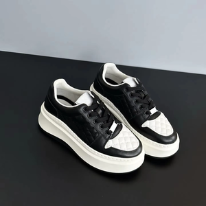 Chaussures décontractées en cuir à semelle épaisse pour femme, rehaussantes, à lacets, colorées et polyvalentes, style sport - Product Image 6
