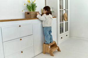Taburete escalonado de madera Montessori para niños pequeños, muebles de baño plegables, ayudante para bebés y niños - Product Image 2
