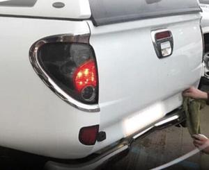 Montaje de luz trasera de alta calidad de fábrica china, luces de afinación Led modificadas para 2005Triton L200 - Product Image 2