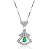 Collier Pendentif de Luxe en Argent 925 Plaqué Platine avec Émeraude de Laboratoire Coupe Poire, Style Art Déco, Pavé de Zircons Cubiques, Vente en Gros, Personnalisé, OEM, Certifié NGTC