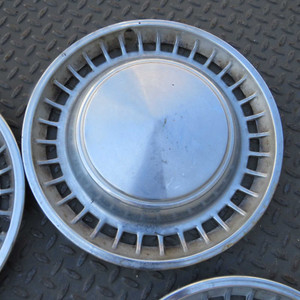 Juego de 4 Tapacubos Vintage, 36 cm de Diámetro, para Llantas de 13 Pulgadas (76756) - Product Image 4