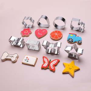 Coupe-biscuits en acier inoxydable moule à piston outil à biscuits animal étoile fleur forme <span class=keywords><strong>emporte</strong></span>-pièce en <span class=keywords><strong>cuir</strong></span> - Product Image 1