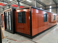 Maison Modulaire Extensible Rustique à 2 Chambres en Conteneur de 30 pieds, Style Chalet en Bois, Idéale pour Hôtels et Rétrocéanes Forestières