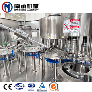 Máquina de Llenado de Agua Accionada por Servo Motor con Control Preciso del Nivel de Líquido - Product Image 2