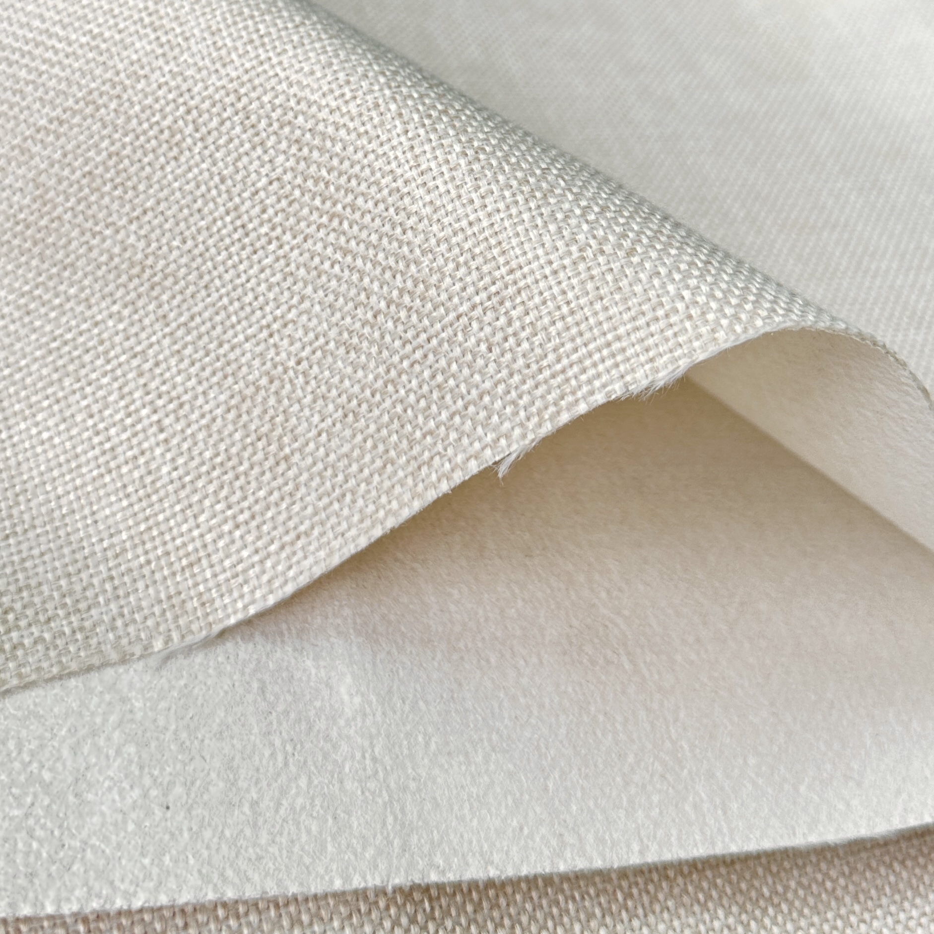 Wholesale 100% Polyester Dyed Woven Fabric 300gsm Breathable Tear-Resistant Upholstery for Sofa Bag Curtain Home Textile Decor