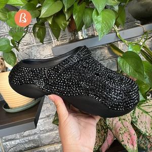 Nouvelles Sabots Noires à Strass 2026 pour Femmes – Mules Plateforme Bling Antidérapantes en EVA – Chaussures de Soirée Tendance et Sandales Décontractées Confortables - Product Image 2