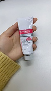 Crema para el Acné Más Vendida de Accm, Contiene Arbutina <span class=keywords><strong>que</strong></span> Previene la Pigmentación, Reduce las Manchas Oscuras y Mejora el Tono Desigual de la Piel - Product Image 3