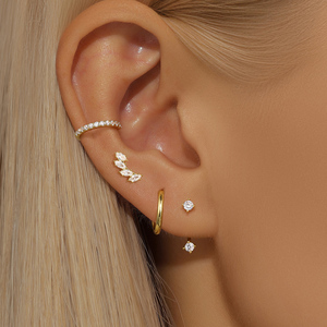 Juego de 4 Piezas de Aretes de Aro de Plata 925 con Borlas de Lujo, Diseño Nuevo, con Circonitas Simples - Product Image 3