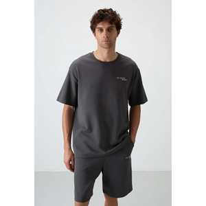 <b>Khaki</b> Cotton <b>Men's</b> Bermuda <b>Shorts</b> Set Oversize Fit Soft Textured 85250 - Product Image 3