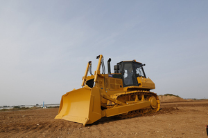 Bouteur polyvalent 816D 17 tonnes pour configurations désertiques, zones humides, charbon et forêt, options de lames <span class=keywords><strong>SU</strong></span>/S/LGP/U, expédition rapide - Product Image 6