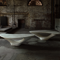 Table basse en marbre irrégulier bio Dream Home, sculpture creuse incurvée fluide, table de salon de luxe en pierre