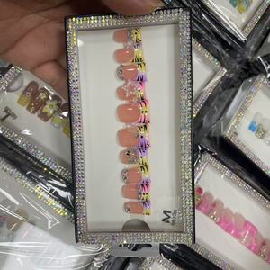 Uñas Acrílicas Postizas Largas Hechas a Mano, Uñas de Pato Engrosadas, Uñas Postizas Cuadradas Medianas Largas con Flores 3D, Uñas Adhesivas Reutilizables - Product Image 6