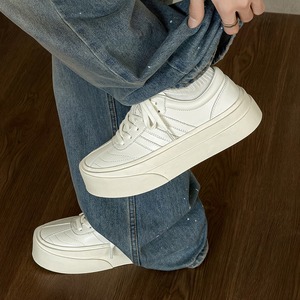 Zapatillas Blancas con Suela Gruesa Estilo 2026 para Hombre, Calzado Deportivo y Casual Moderno y Versátil para Primavera - Product Image 4
