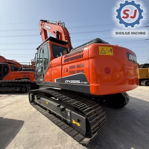 Excavatrice d'occasion Doosan 22 tonnes DX225LC, importée, en bon état, prix avantageux, provenance Corée du Sud, à vendre - Product Image 6