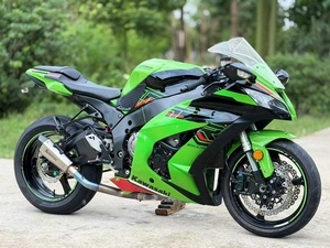 Motocicleta <span class=keywords><strong>Kawasaki</strong></span> Ninja <span class=keywords><strong>ZX10R</strong></span> 1000cc Super Sport, Motor de Cuatro Cilindros <span class=keywords><strong>en</strong></span> Línea, ABS, Motocicleta de Carreras Apta para Conducción a Alta Velocidad - Product Image 1
