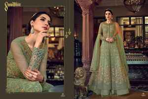 ชุดราตรีซาลวาร์คาเมซตาข่ายสีขาวหิมะสีม่วงงานปักลายจากอินเดีย - Product Image 2