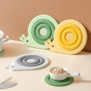 Sous-plat en silicone motif escargot de dessin animé, résistant à la chaleur, écologique, tapis de cuisine souple <span class=keywords><strong>pour</strong></span> casseroles et tasses - Product Image 1
