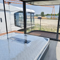 Maison Capsule Spatiale Hôtelière Européenne 3 Chambres avec Fenêtres, Construction à Panneaux Sandwich, Installation Rapide, Design Moderne