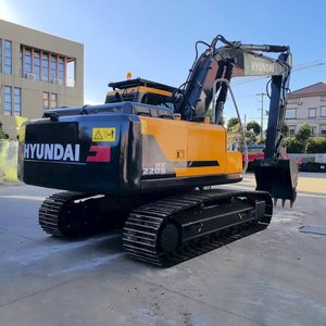 Excavatrice sur chenilles Hyundai HX220S, poids opérationnel de 20 tonnes, moteur Cummins, roulements, boîte de vitesses, PLC, bon état - Product Image 1