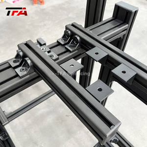 Cabina de juego extensible de aluminio con estantes verticales deslizantes de paso HDMI para guantes de carreras/equipo de vuelo para serpentinas - Product Image 5