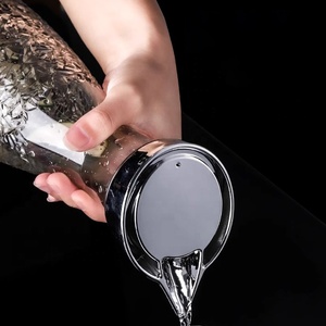 Thân thiện với môi màu nhựa ấm nước bình chai Acrylic kim cương nghiền nát Jug có nắp đậy - Product Image 2