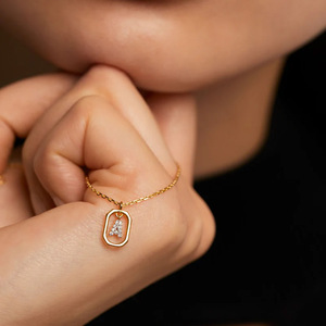 <span class=keywords><strong>Collana</strong></span> <span class=keywords><strong>con</strong></span> Ciondolo a Lettera in Acciaio Inossidabile 316L Placcato <span class=keywords><strong>Oro</strong></span> 18k PVD, Impermeabile e Antiossidante, Prodotta da LUCKYJIU - Product Image 3