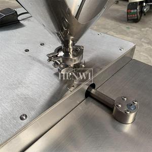 Henwi semi automático uma máquina de enchimento principal da seringa do gel com vácuo e pressão para o uso médico e do laboratório - Product Image 5