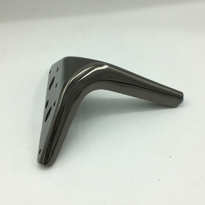 Pata de Mueble H150mm, Color Negro Metálico, Acero Laminado en Frío con Recubrimiento en Polvo, Diseño Minimalista, Resistente, para Sofá - Product Image 2