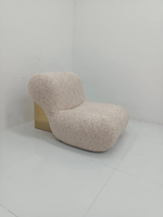 Fauteuil d'appoint en bouclette de luxe italien, panneau latéral doré, canapé enveloppant confortable pour salon
