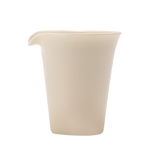 Taza de Té de Cerámica Hecha a Mano con Forma Recta, Taza Justa para Servir Té Kung Fu, Taza Japonesa para Preparar Té - Product Image 5