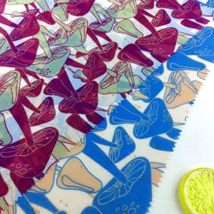 100% Polyester tissé Textile nouveau Design champignon motif <span class=keywords><strong>tissu</strong></span> en mousseline de soie pour les robes de mariée des filles - Product Image 3