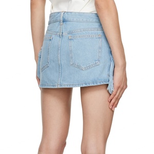 Mini-jupe en denim sexy pour femme avec poche cargo à rabat en tissu non extensible – Nouvelle collection - Product Image 3