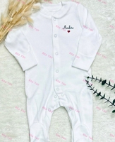Vente en Gros : Vêtements Nouveau-Né Automne-Hiver, Pyjamas en Velours, Bonnet, Bavoir, Gants, Tenue de Naissance Personnalisée pour Bébé, Ensemble Grenouillère