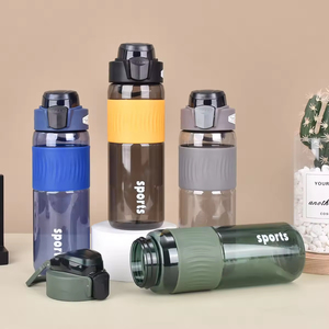 Vaso Deportivo de 700 ml, Material Plástico Resistente, para Escalada y Gimnasio - Product Image 2