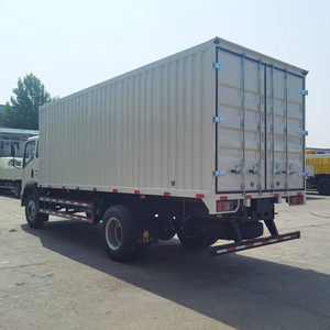 Camión de Carga Ligero SINOTRUK HOWO 4X2 9-10T de 6 Ruedas con Volante a la Izquierda, Motor Diésel Euro 2 de 116HP - Product Image 3